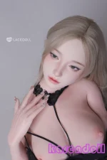 晚冰 ラブドール 女性 かわいい