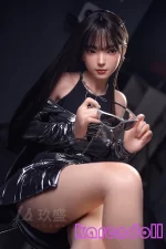 女性らしい ラブドール sora 中性的