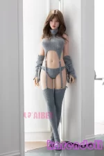 Julia 女性らしい 人形 きれい