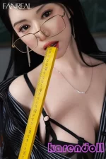 Kimmy きれい 女性らしい ラブドール