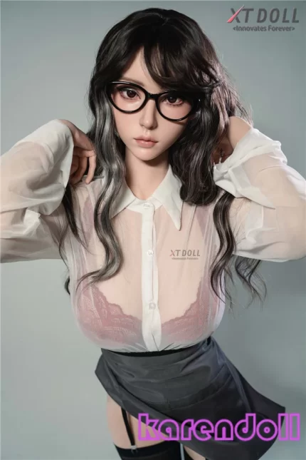 XT-bys9 Lucy_1