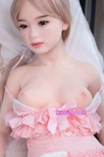白肌等身大ドール