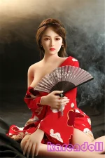 超人気ラブドール 麻友