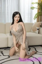 妖艶赤い唇 ラブドール 人形