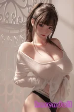 F カップ  Bezlya doll 珊瑚