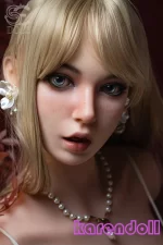 半身ラブドール